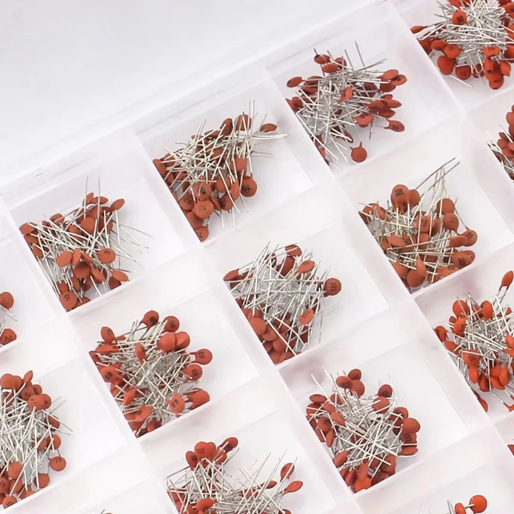 Набор керамических конденсатор – обзор и цена Capacitor Kit Assortment