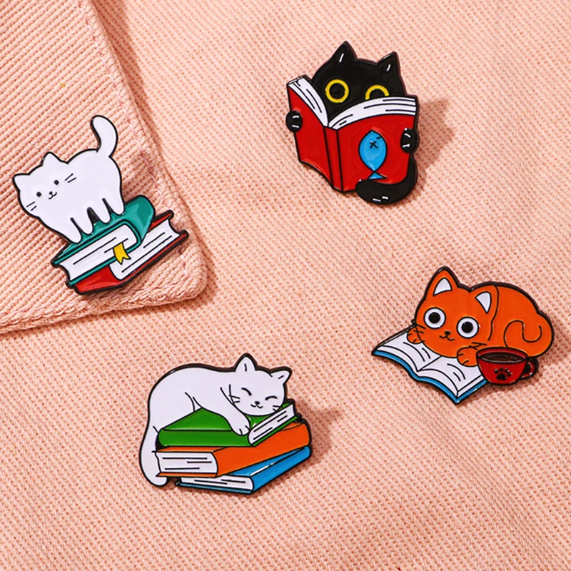 Café De Palma Preguiçoso Livro Metal Emblema, Broche De Lapela, Acessórios De Jóias, Pin De Gato Bonito, Livro De Peixe Animal, Punk, Roupas, Presente Do Kid