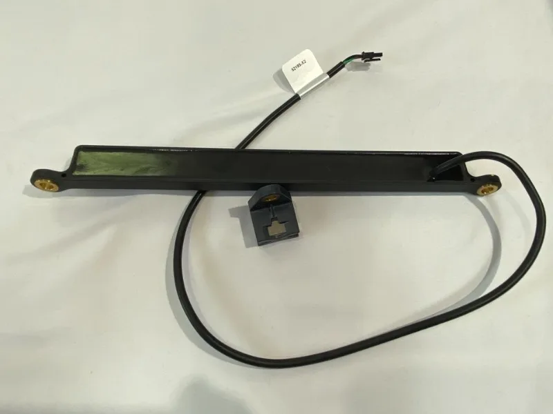Smart position sensor, linear displacement sensor, 24vdc, 0-225mm, brand new genuine, one year warranty.
