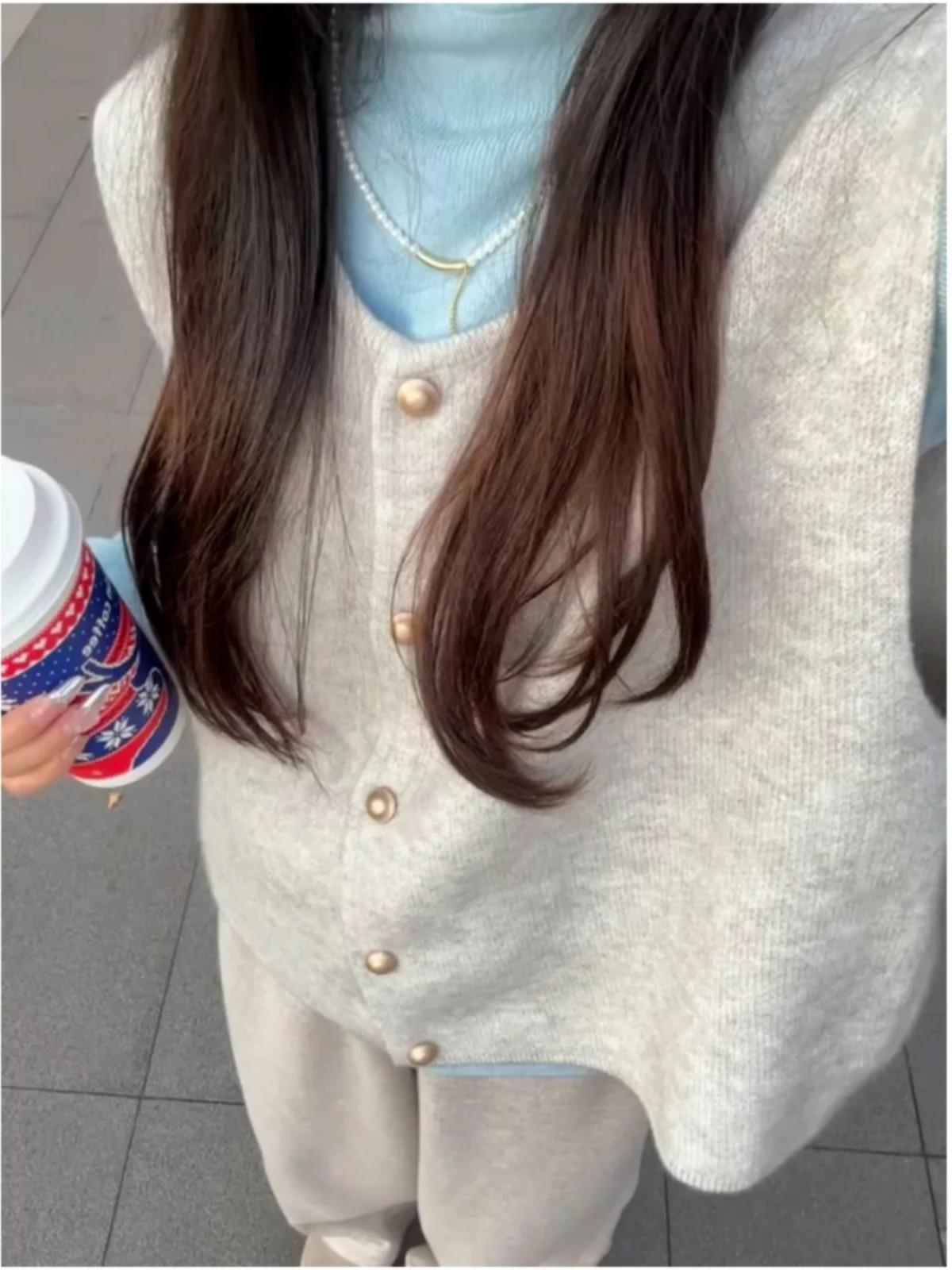 

Женский вязаный кардиган без рукавов, осенне-зимний модный дизайн, винтажный жилет с маленькими золотыми пуговицами, абрикосовый топ