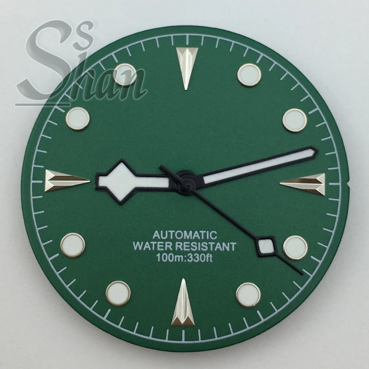 

Green Dial 29mm NH35 Watch Green Luminous Dial And Is Suitable For The NH35 NH36TEA2824 PT5000 Movement