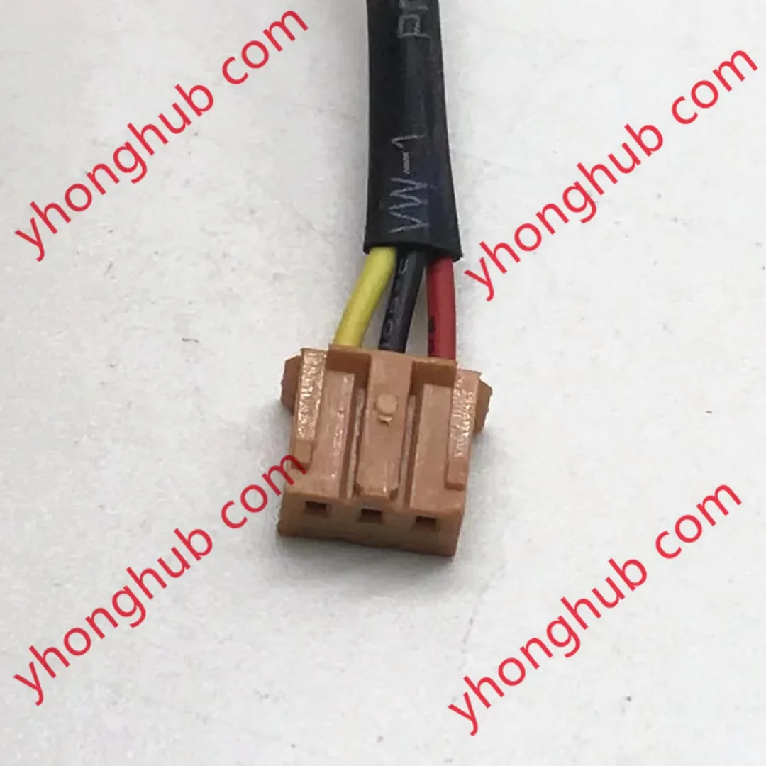 ADDA AD07012DB 257300   Ventola di raffreddamento per server DC 12V 0,30A 70x70x25mm a 3 fili