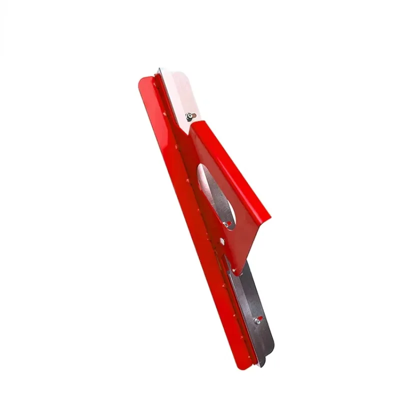 Grass cutter for proper cutting alongside of existing track seams of artificial turf