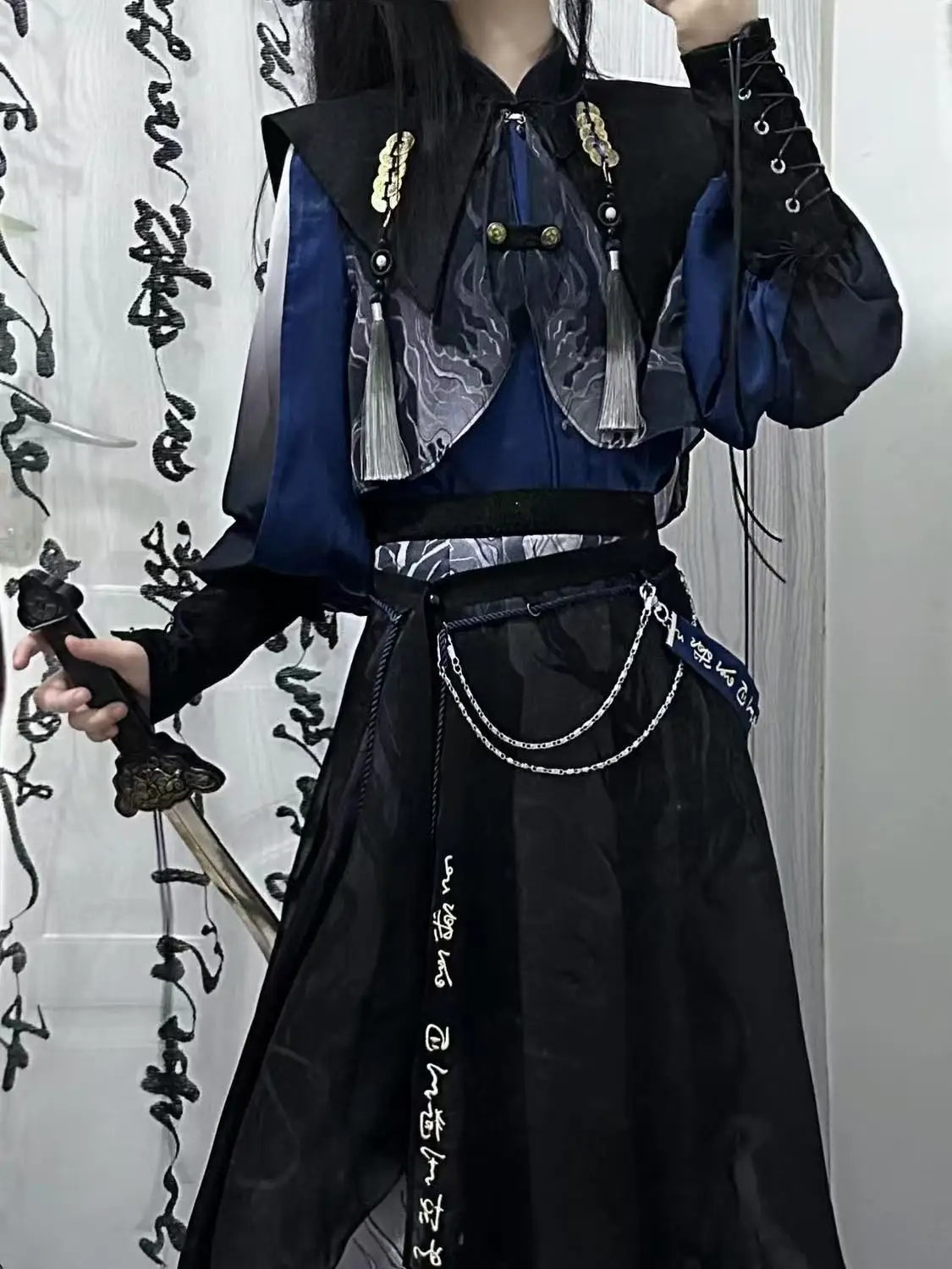 

Stylish Little Prince Cosplay Costume New Chinese Style Hanfu Dress Stylish Boys Girls Halloween Street Trendy Cool Outfits