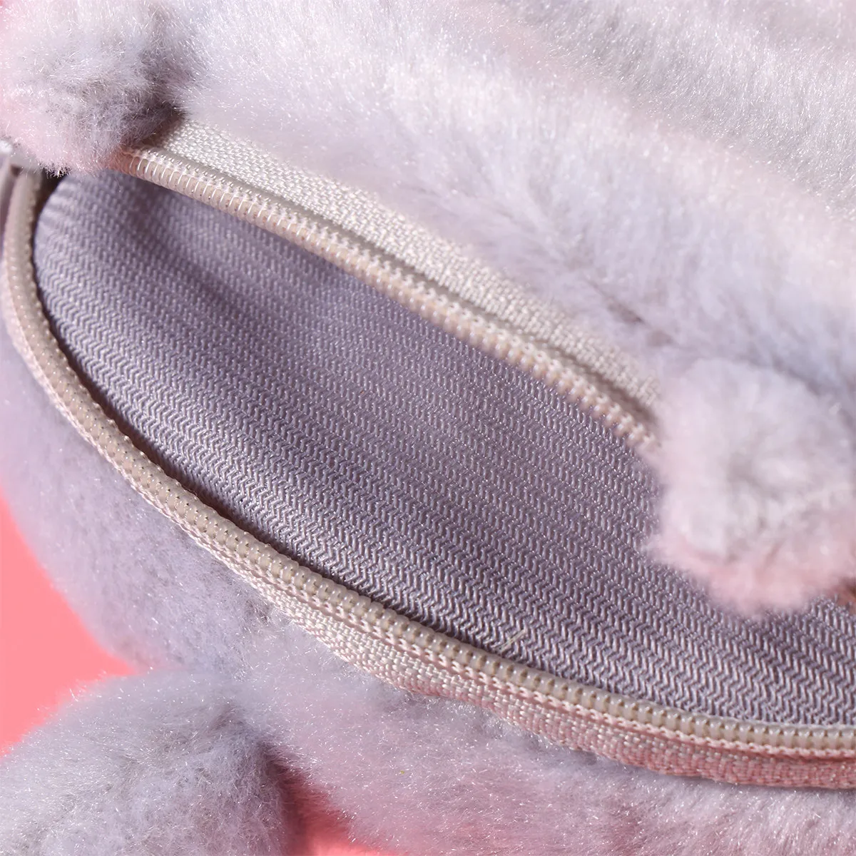 

Cute Cat Butt Style Crossbody Bag Gray Soft Material Phone Holder Purse for Girls Fashion Coin Pouch Women's Daily Carry