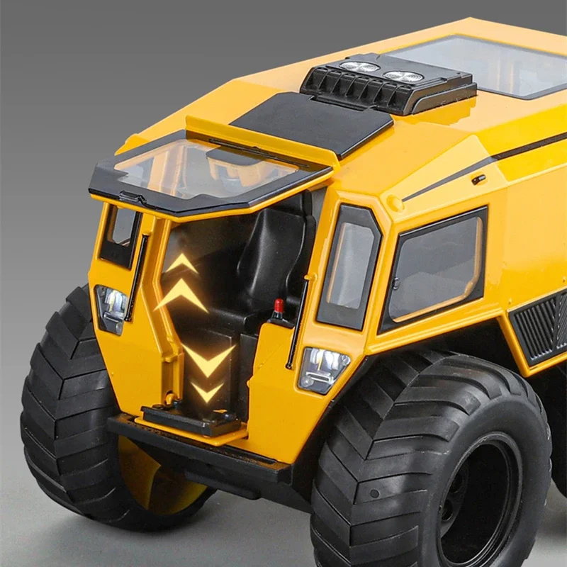 1:24 Sherp All-Terrain Alloy Truck Car Model Diecasts Metal ATV Off-Road Vehicles Model Simulation Sound and Light Kids Toy Gift