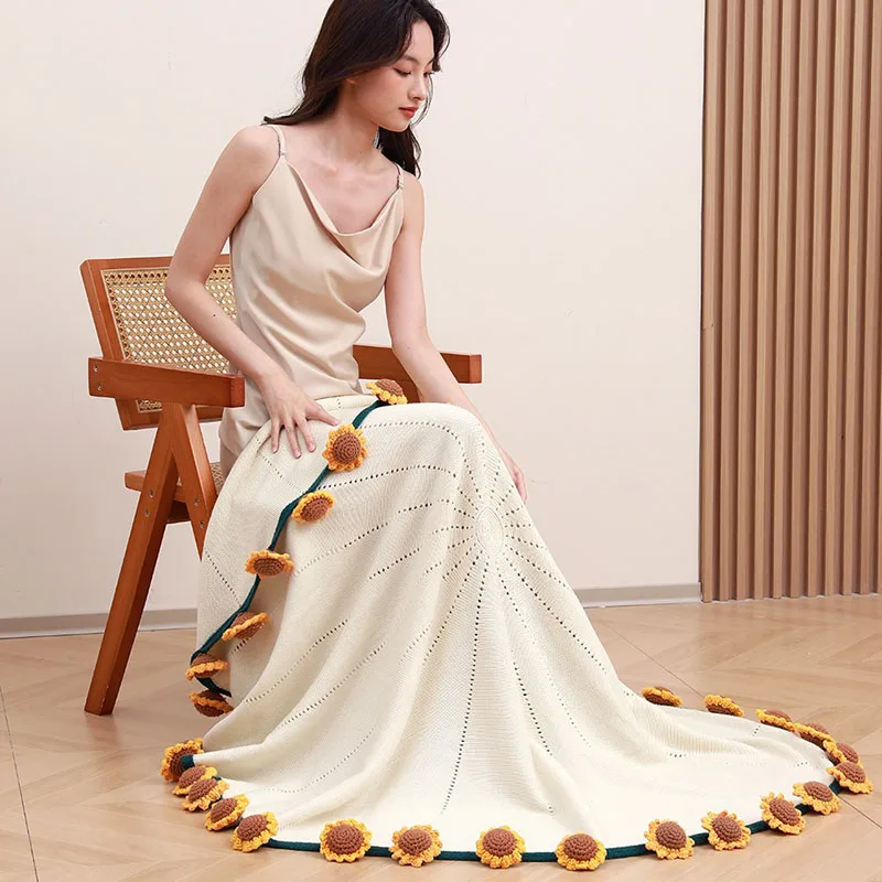 Hand Woven Sunflower Bouquet Blanket Multifunctional Nap Shawl for Living Room and Bedroom Romantic Home Decorations As Gifts