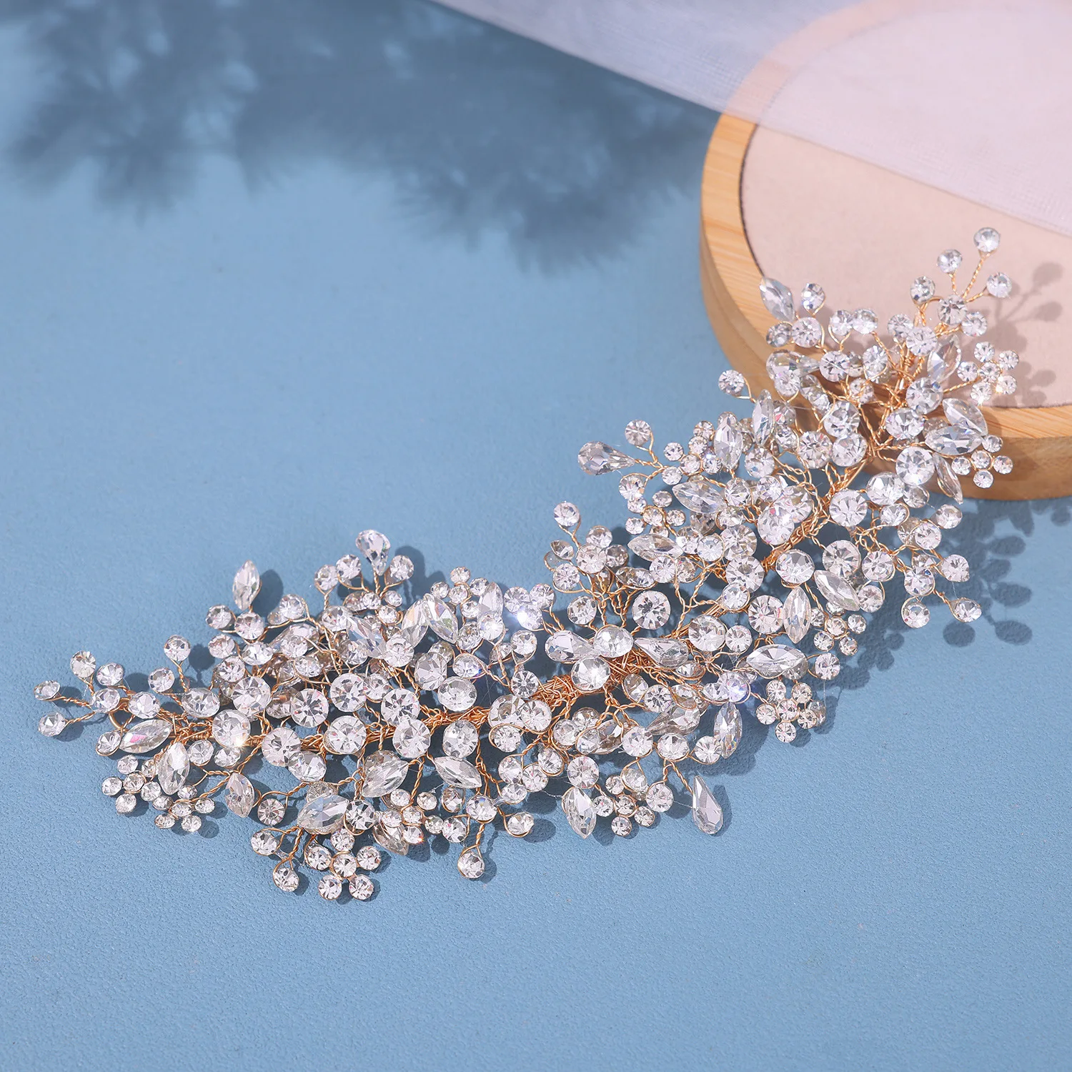 الفاخرة كريستال عقال هيرباند اليدوية الأميرة تيارا تاج لحفل الزفاف حفل زفاف إكسسوارات الشعر مجوهرات خوذة
