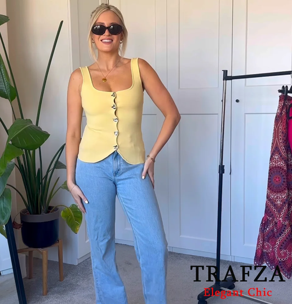 

TRAFZA Women Cute Knitted Halter Top Yellow Buttons Slim Top 2025 New Summer Fashion High Street Sweet Casual Camisole Top