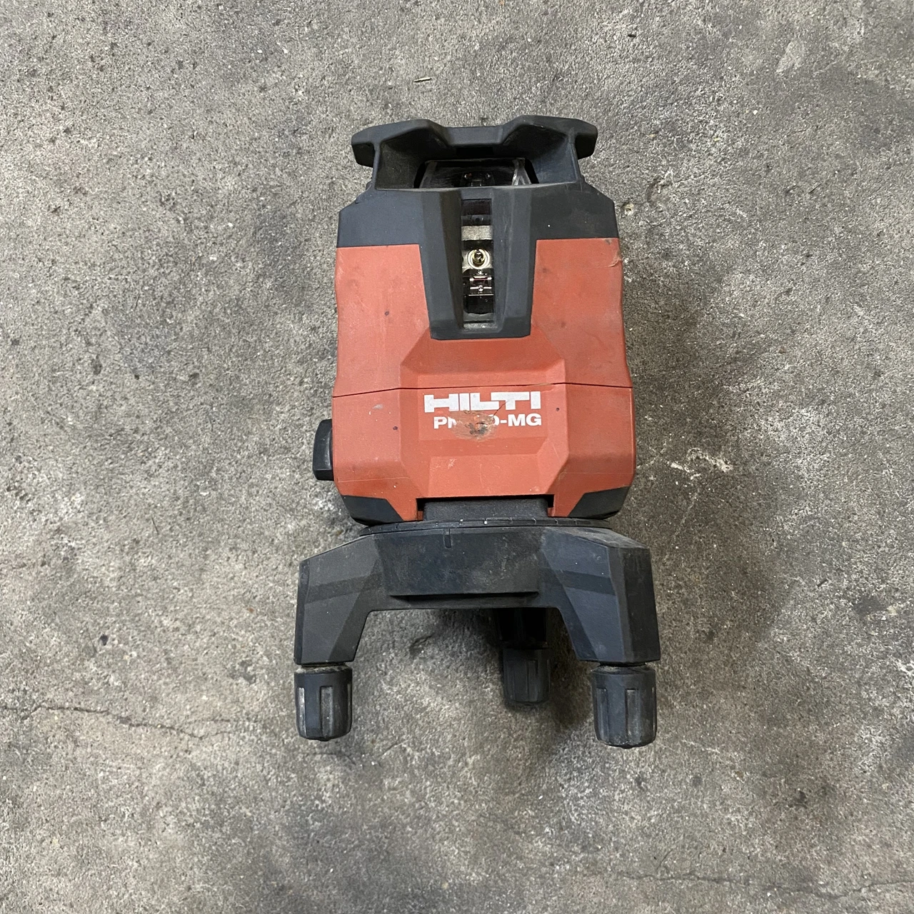 Hilti PM 40-MG Multiline laser Green Laser Marker Leveling Tested  Second hand, only the body