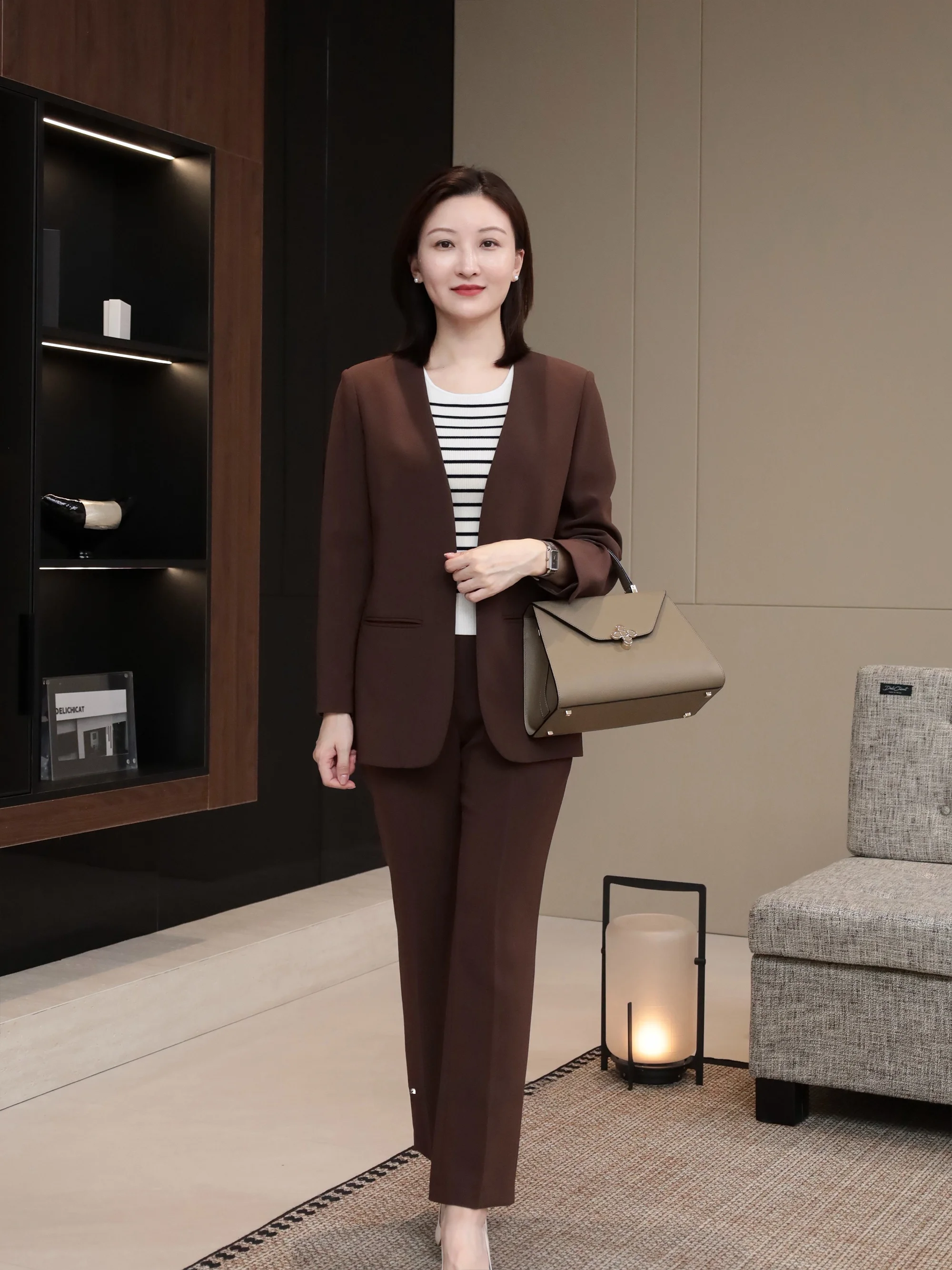 

Костюм Slim Fit без воротника CHI 'Simple Mood' с прямыми брюками и зауженной талией, женский профессиональный комплект одежды