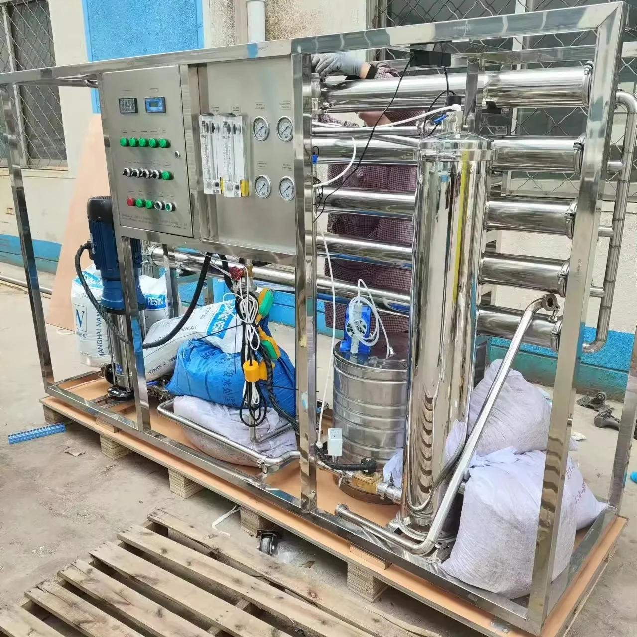 

Water treatment machinery 2000L RO purification systems purifier machine filtering pure to boiler desalination softener