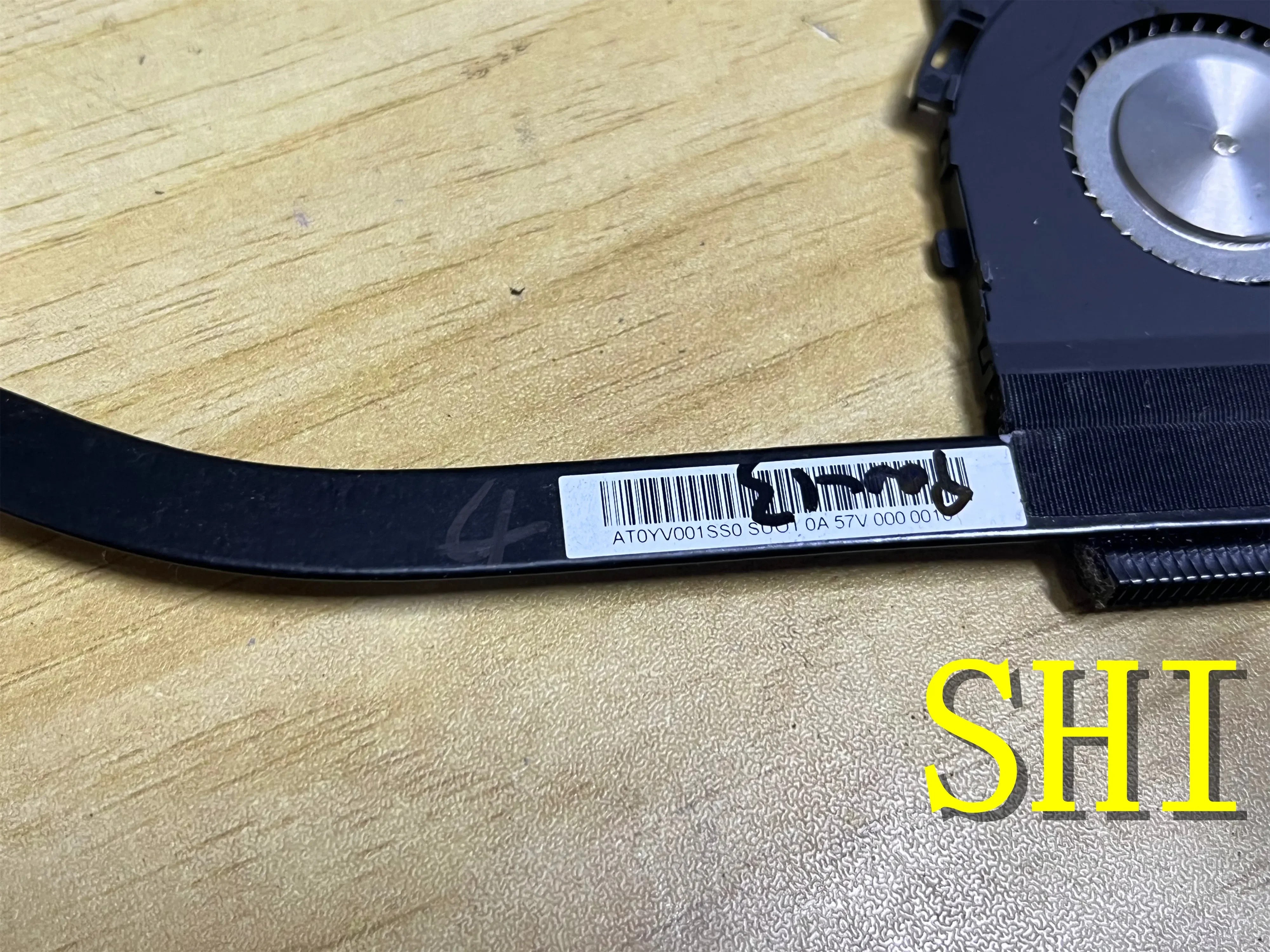 AT0YV001SS0 يستخدم لينوفو اليوغا 13.3 "900-13ISK وحدة المعالجة المركزية مروحة التبريد المبرد EG45040S1-C040-S9A /C050-S9A اختبار موافق شحن مجاني