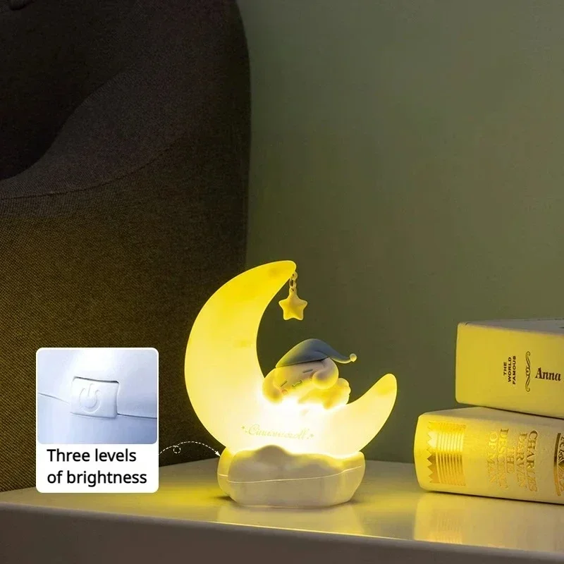MINISO Genuine MINISO Sanrio Night Light Cinnamoroll Kuromi Kawaii Animation Soft Warm Light Decoration LED Bedside Lamp USB
