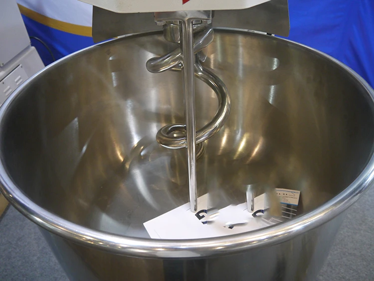 20L Flour Dough Mixer and Egg Blender Heavy Duty Food Mixer for Bakery and Kitchen Use