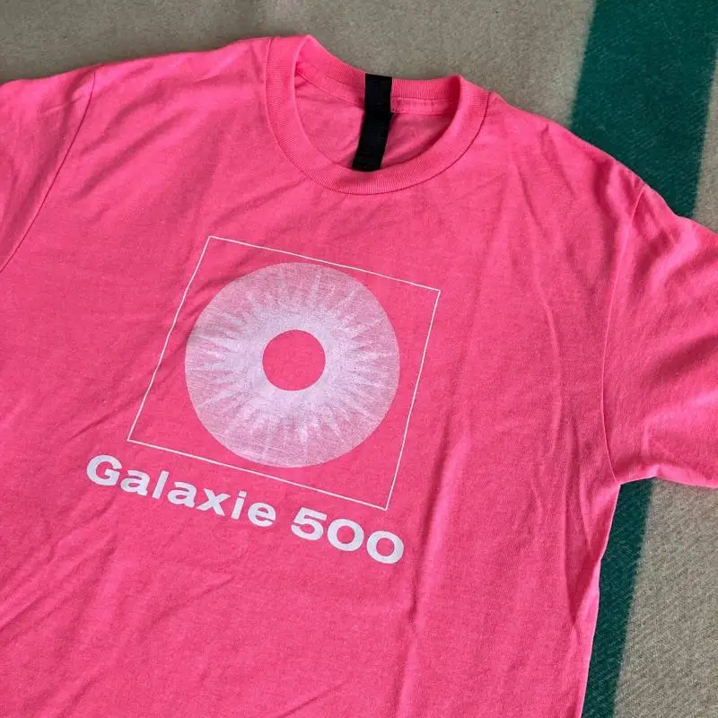 

GALAXIE 500 T SHIRT PINK SIZE SMALL UNWORN OFFICIAL MERCH