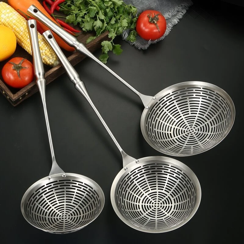 

Stainless steel slim-waisted large skimmer for home use, oil-separating skimmer