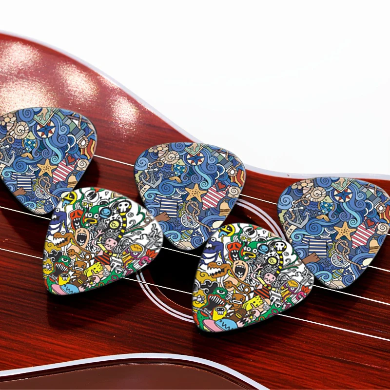 SOACH 10Pcs/lot 0.71Mm 0.46 1.0 Thickness Cartoon Graffiti Guitar Picks Pattern Guitar Paddles Parts Guitar Accessories pick