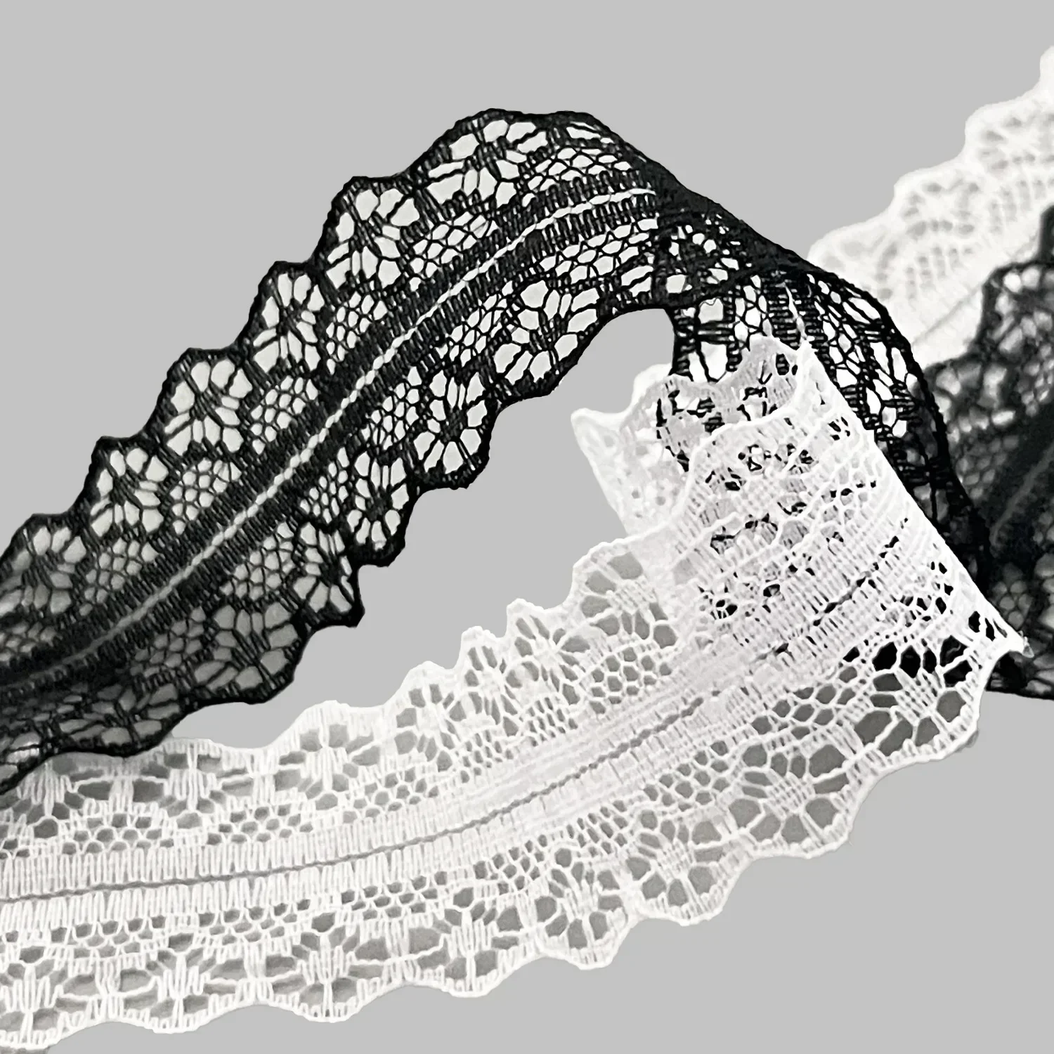 Lacci in pizzo per scarpe casual da donna Larghezza 2,9 cm Lacci piatti per scarpe da ginnastica Accessori per lacci per scarpe bianche nere