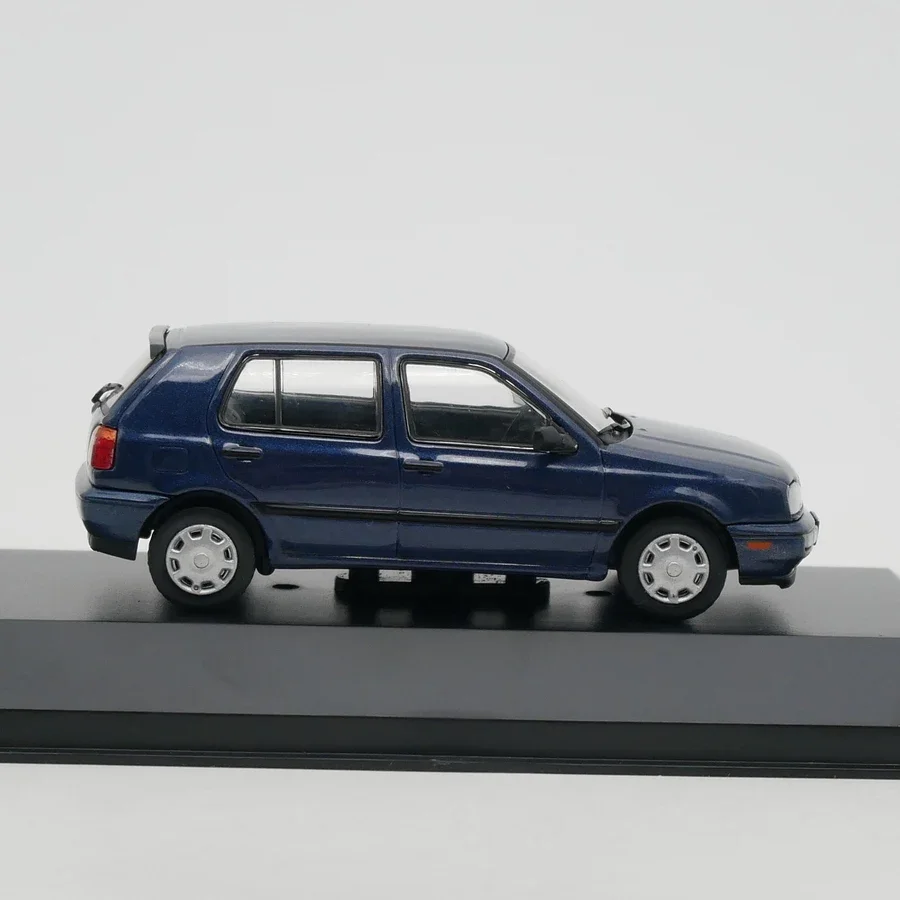 IXO 1:43 Scale Golf III GL1993 3th Gen Simulation Alloy Car Model Diecast Toys Vehicle Collectible Souvenir