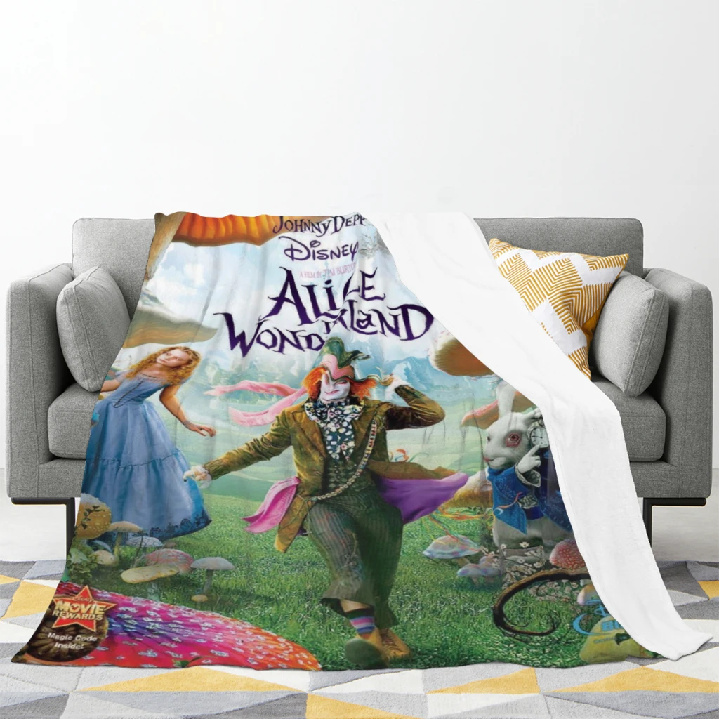 Alice in Wonderland blankets Warm Flange blankets Soft and comfortable blanket picnic blanket