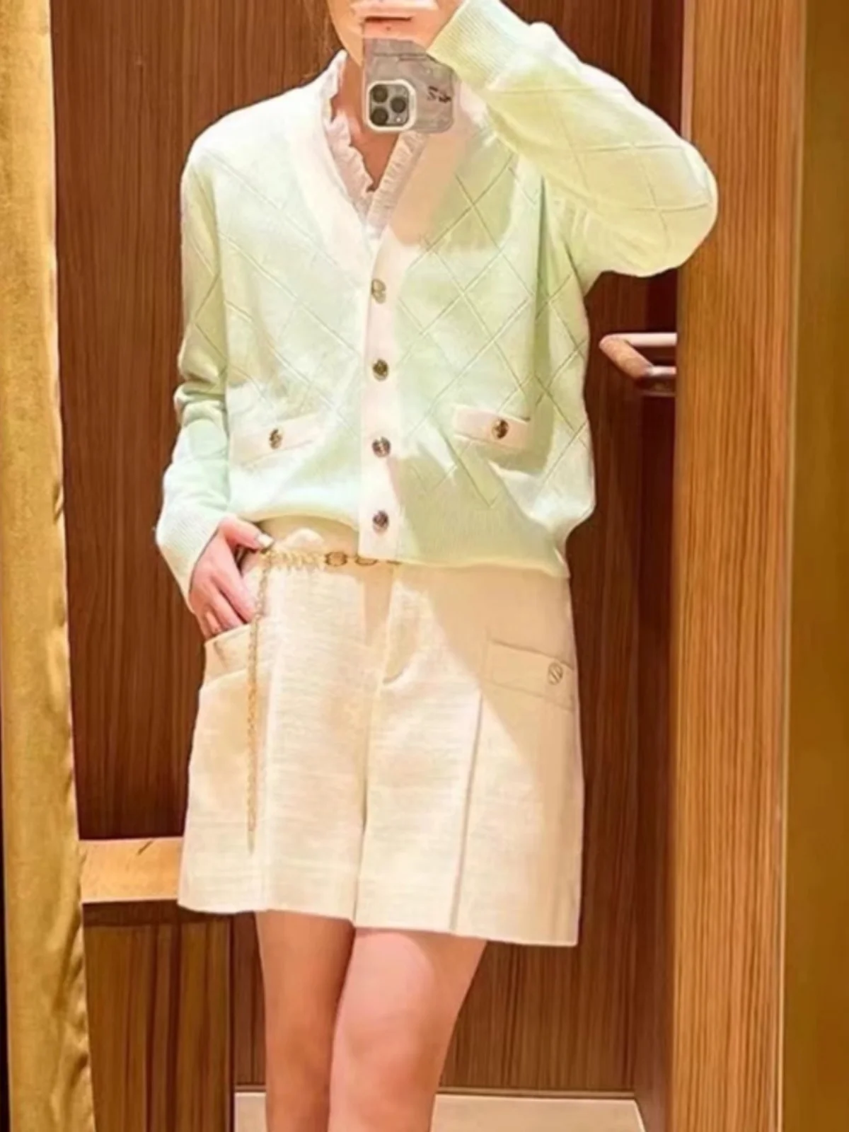 

Quali S Home 2024 Early Autumn Simple Fre Women's V-ne Hollow Diamond id Knitted Cardigan Sweet Sle Long Sve Coat
