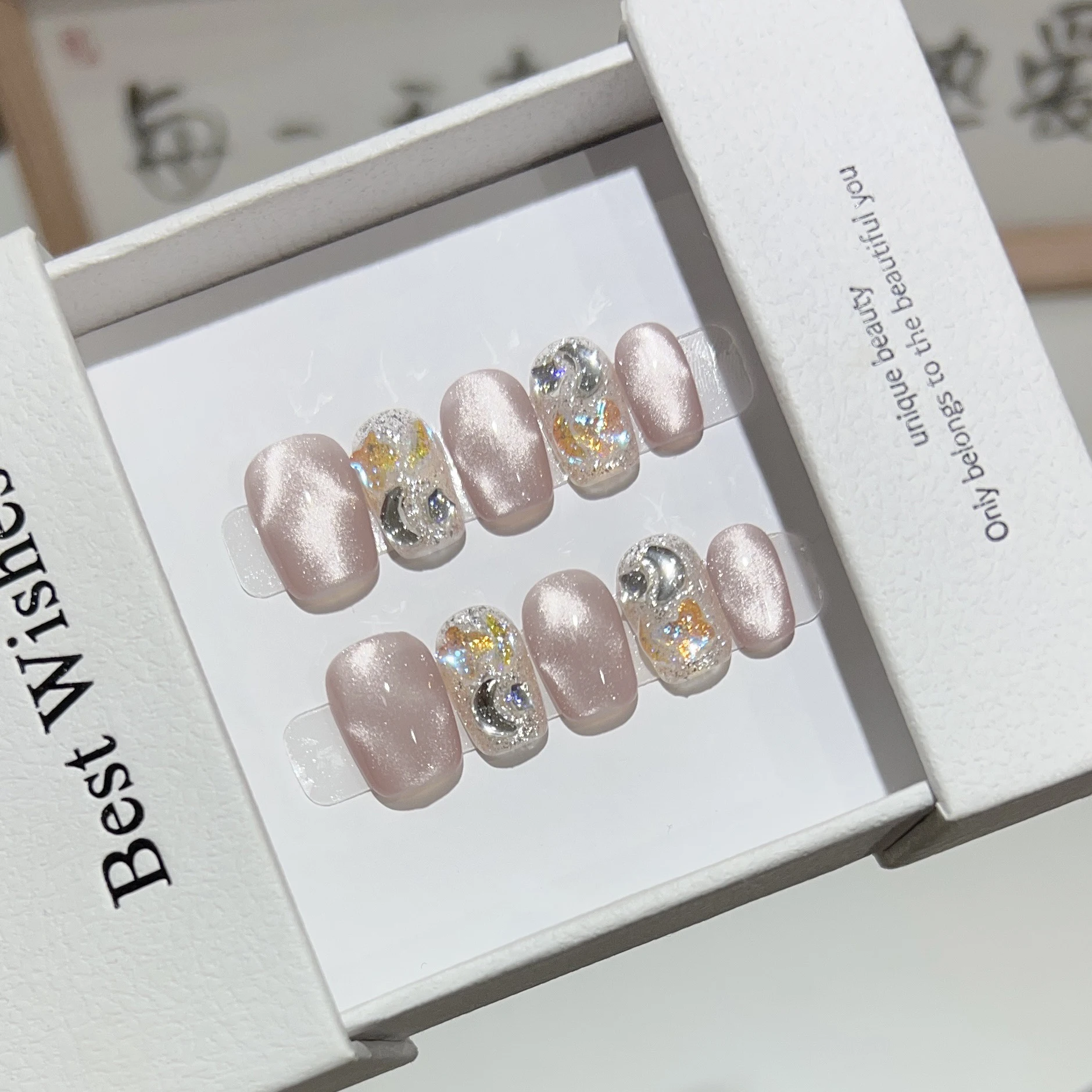 10 Uds. De uñas postizas hechas a mano, cortas, dulces, frescas, coloridas, intermitentes, para mujeres, uñas usables extraíbles, uso diario, punta de uña