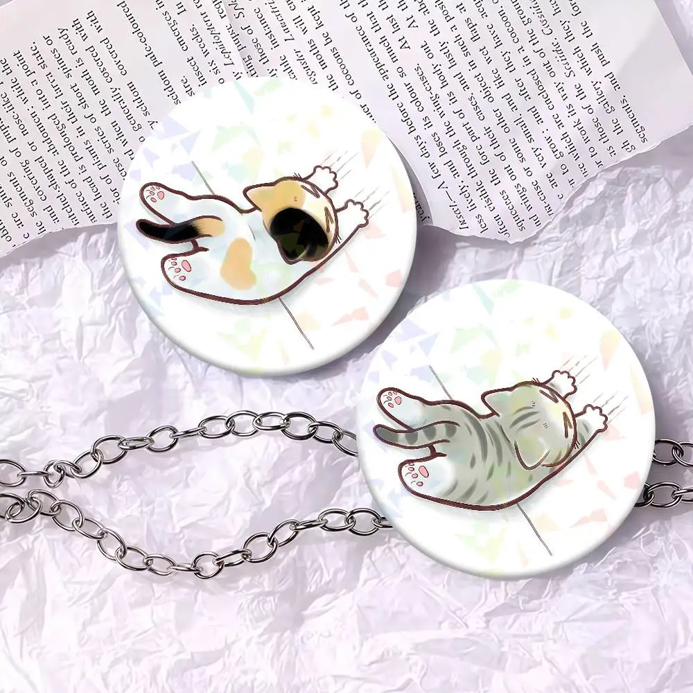 Cute Kitty Scratching With Its Paws Badges Soft Button Pin Bright Printed Icon Gift For Friends Badge Brooch Lapel Pin Metal