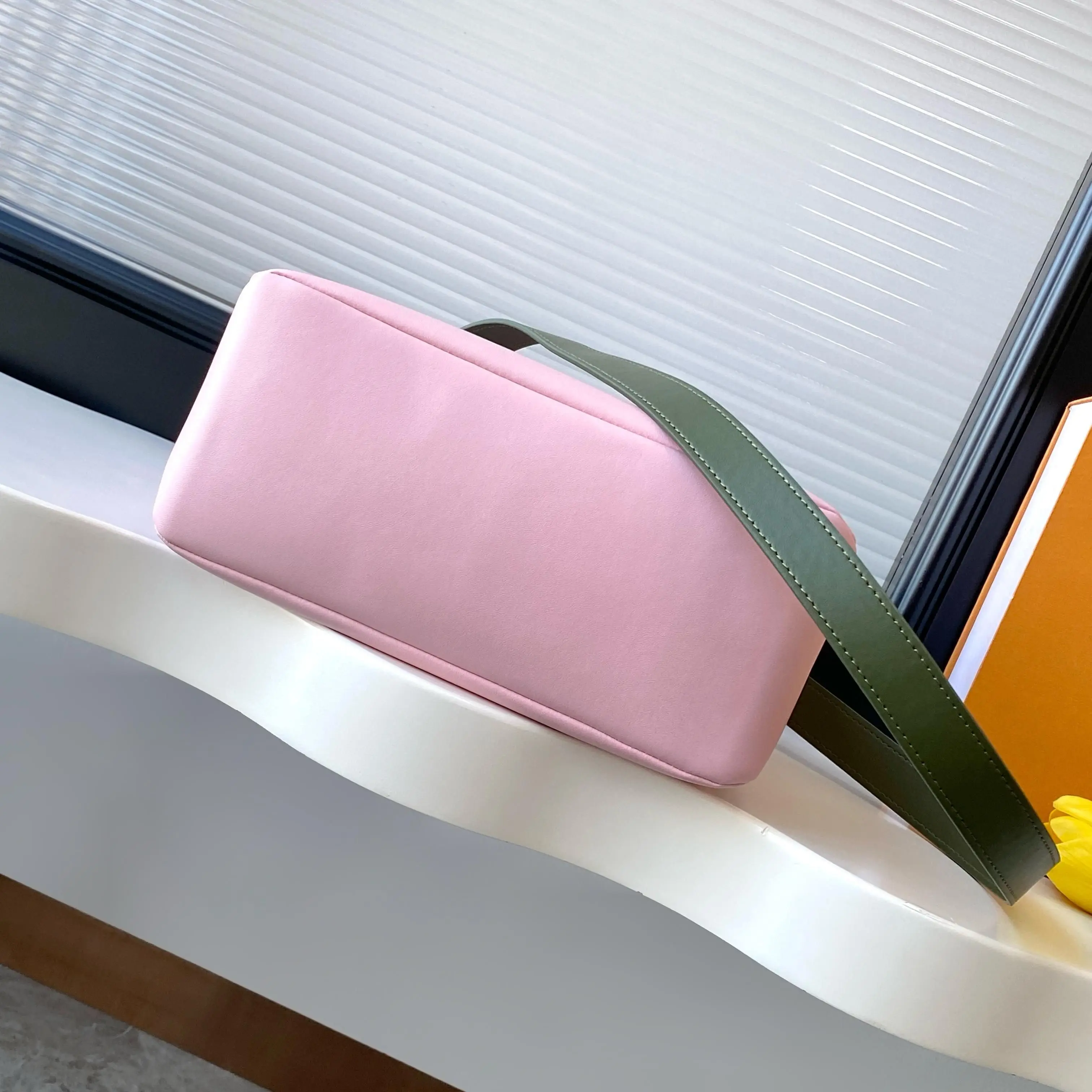 Simple Fashion Versatile Conve - Women Hand Bags For Office recension och pris