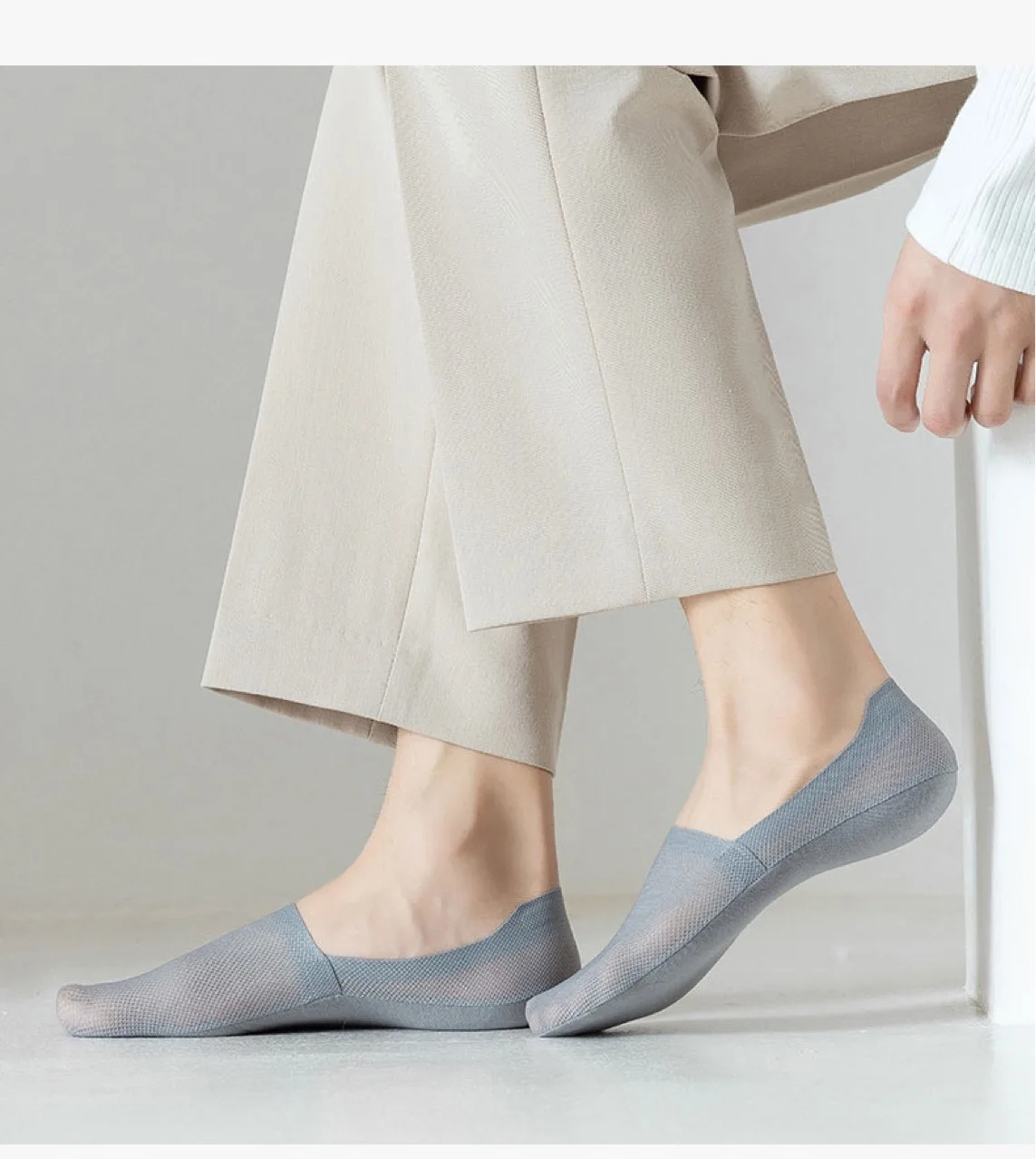 Man Breathable Invisible No Show Male Ice Silk Ankle Sock Slippers Summer Hollow Out Mesh Thin Anti-slip Low Cut Boat Socks