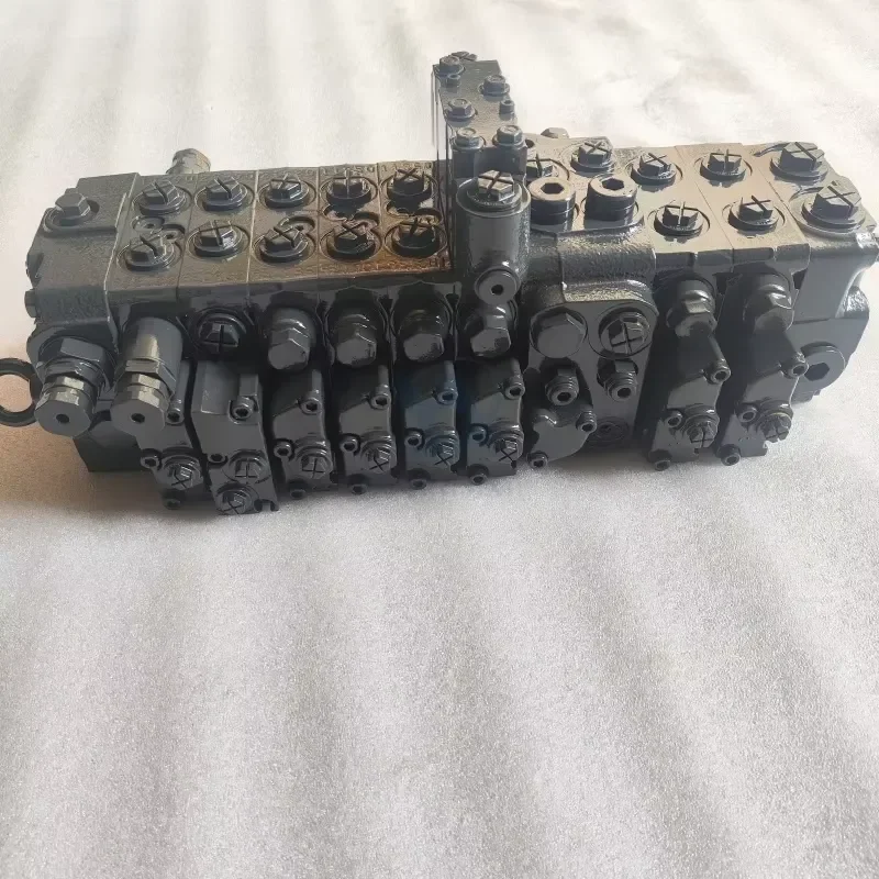 723-19-12801 Main Control Valve PC50MR-2 PC30MR-2 PC35MR-2 PC40MR-2 723-18-18505 723-19-12501 Excavator Control Main Valve