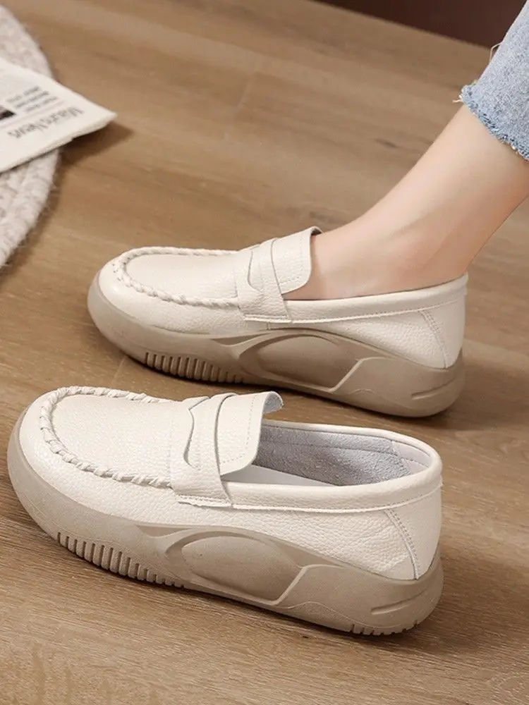 Obuwie damskie Niskie skórzane buty na platformie dla kobiet Loafers White Casual Daily Routine Jesienna oferta Koreańska moda 2024