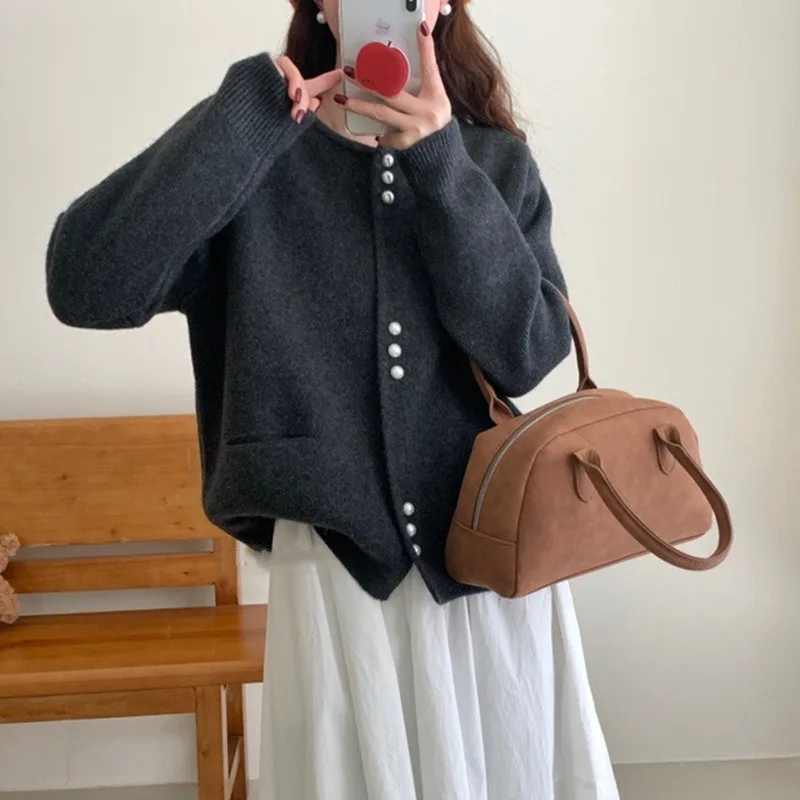 Solid O-Neck Button Cardigan Women Knitted Retro Daily Casual Sweater Cardigan Long Sleeved Knitted Cardigan Autumn Winter