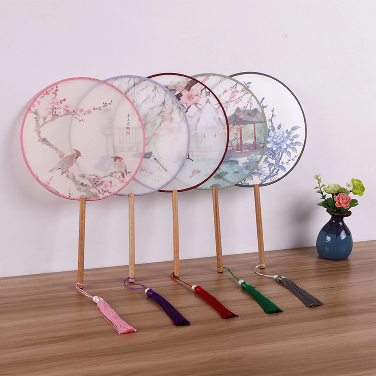 Chinese Ancient Hand Fan Classic  Paddle Hand Fan Round Flower Silk Fan for Wedding Favor Gift Home Decor