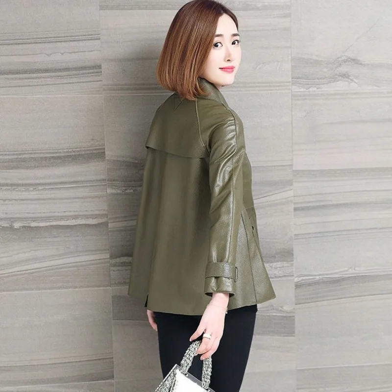 2025 nuova giacca in pelle giacca corta in pelle di pecora da donna versione coreana giacca slim moda primavera e autunno in pelle a bolle