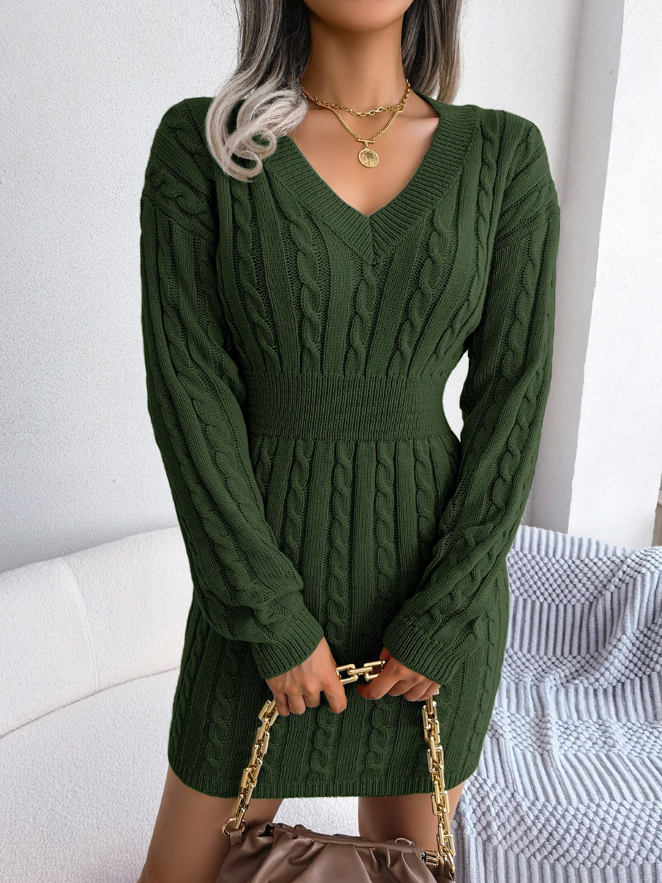 

Autumn and winter new European and American casual simple women's sweater dress fashionable and elegant hip hugging dress