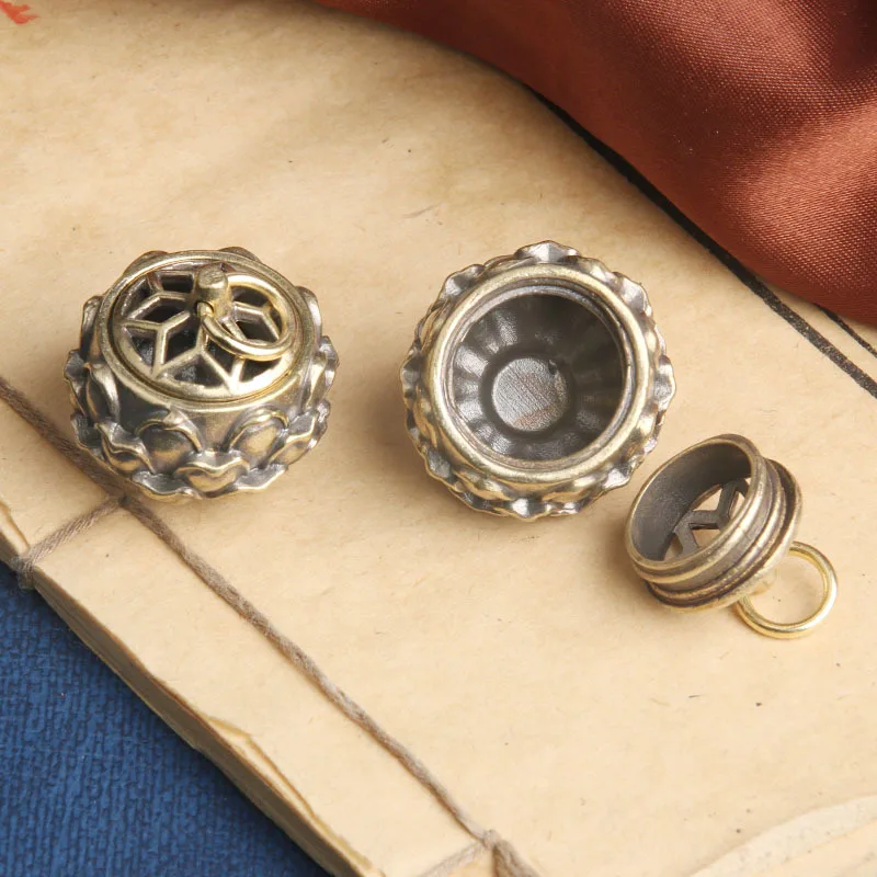 Pure Brass Lotus Aromatherapy Jar Keychain Pendant Zen Lotus Bag Pendant Antique Miscellaneous Old