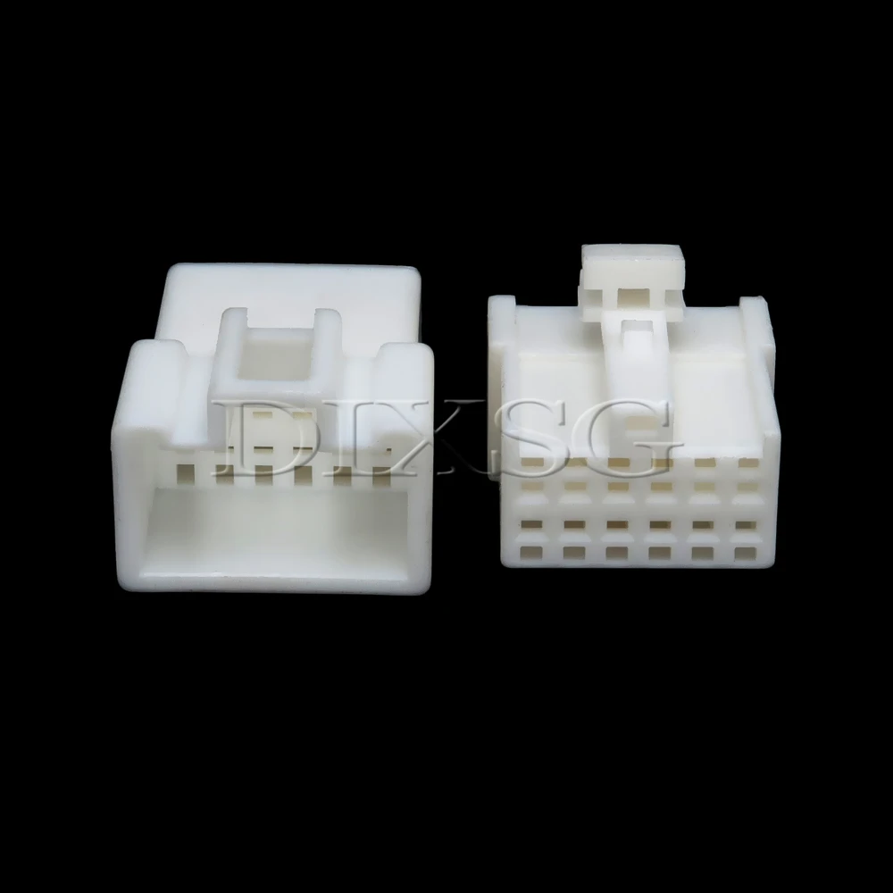 1 Set 12 Pin 7123-8828 MG640388 Car Male or Female Docking PCB Connector Automotive Adapter Auto Accessories MG 640388
