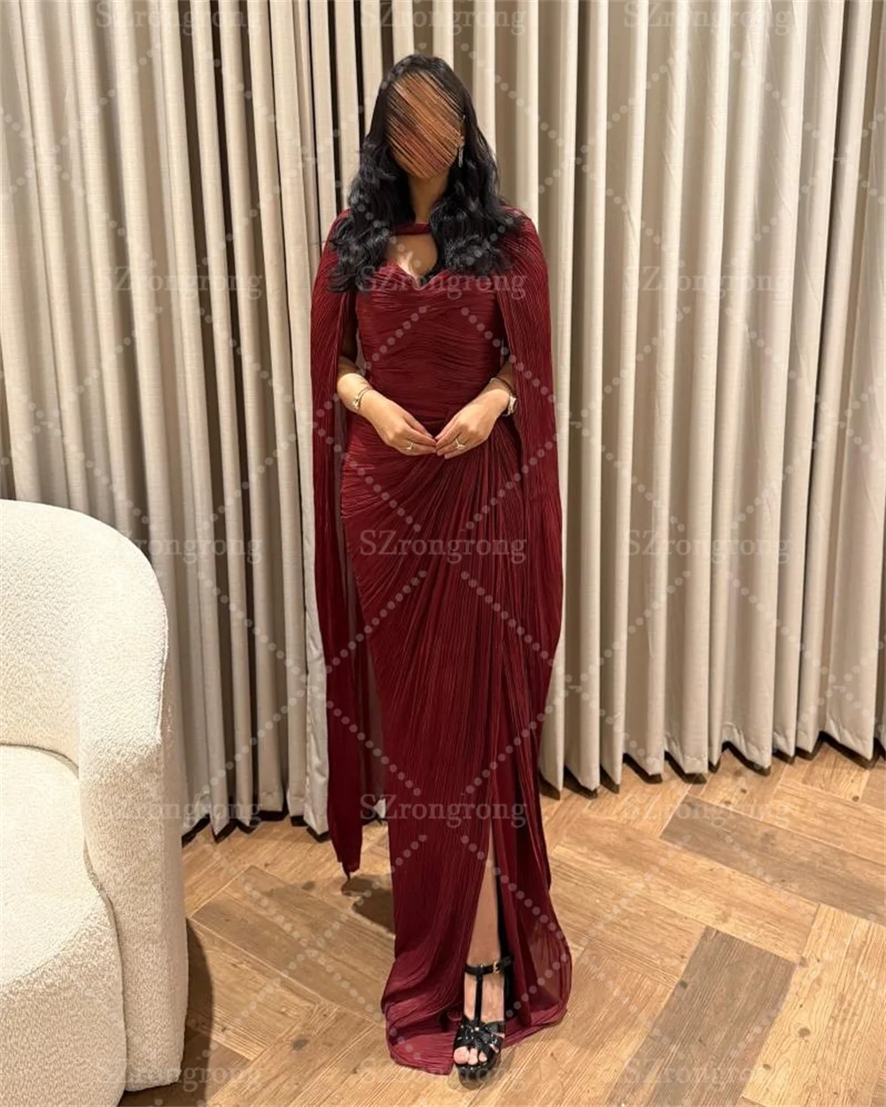 

Custom Made V-neck Tiered Pleated Mermaid Sexy Formal Evening Gown Side Slit Floor Length Saudi Party Dress with Cape