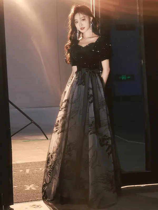 

Ele Bla Evening Gown Women's High-End Sense 2025 New Luxury Year Conference Ball Host Personali Performance Clothes