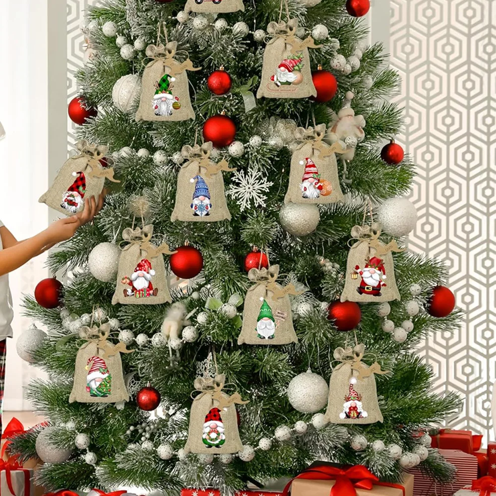 36pcs/lot 10*15, 13*18, 15*20cm Santa Claus Snowman Burlap Linen Drawstring Bags Christmas Party Candy Gift Packaging Pouches