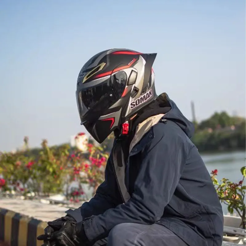 

SOMAN Men's Motorcycle Helmet Full Face Helmet with Double Visor Flip Up Motocross Helmet Four Seasons Universal DOT Approved