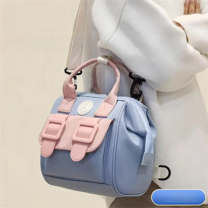 

New Multi-Functional Lightweight Fashionable Single Shoulder Mommy Bag for Outings Baby Carrying Handbag Crossbody Bag