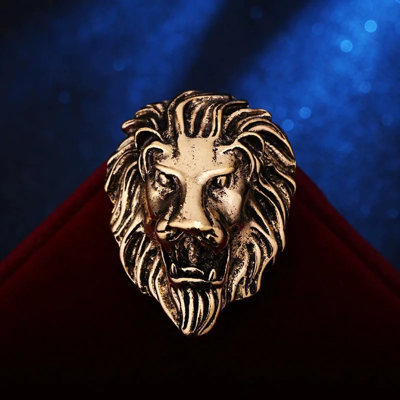 Vintage Lion Head Brooches Round Animal Lapel Pins for Men Suit Shirt Collar Badge Luxulry Jewelry Accessories Gifts