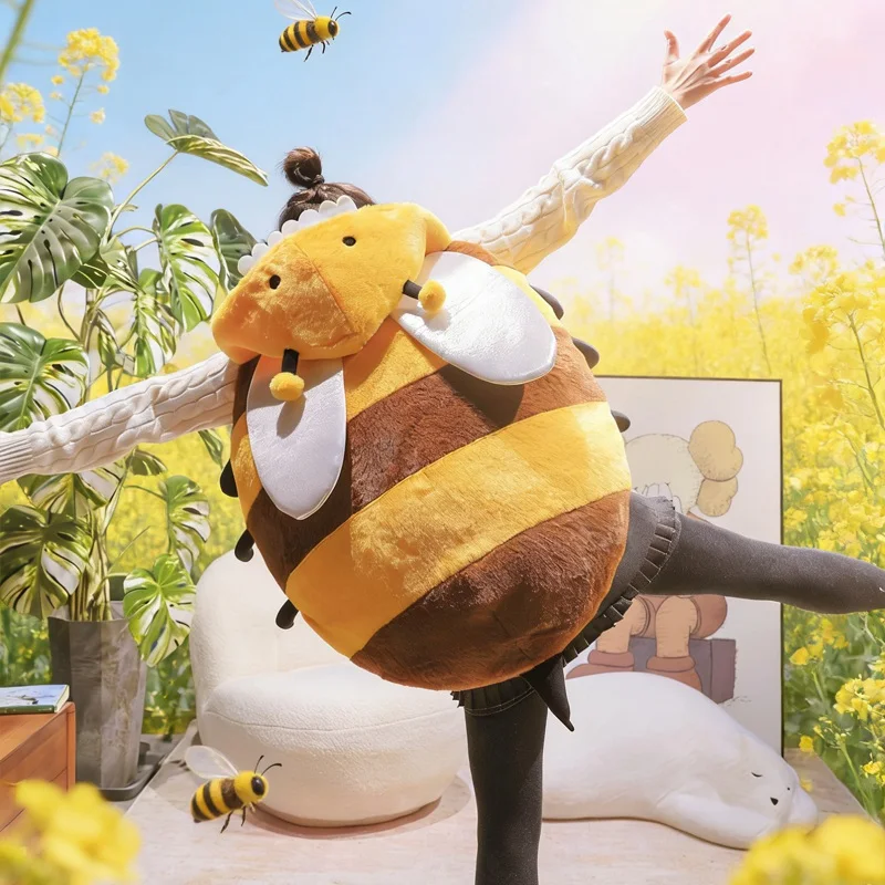 

60/100CM Giant Creative Bee Plush Pillow Soft Stuffed Insect Doll Plushie Bee Sleeping Bag Toys Cushion Funny Gifts