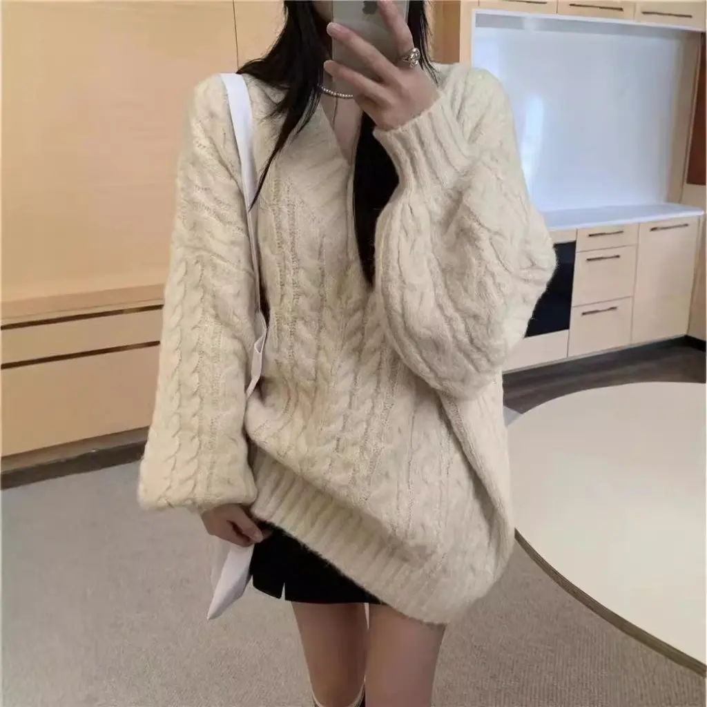 

Korean Style Women's V-neck Thickened Twist Sweater Loose Fit Autumn Winter Warm Outer Wear Lazy Style Design