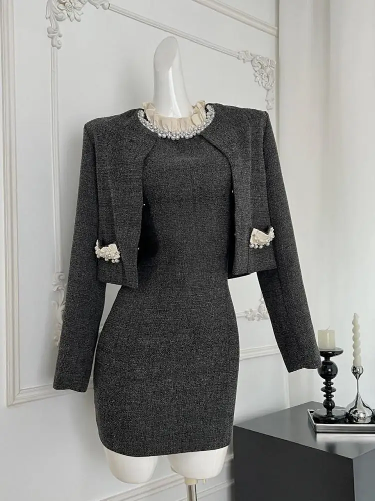 

Autumn Winter Fashion Women's Set 2024 New Korean Gray Button Short Coat And Round Neck Ruffles Pearl Vest Dress Two Piece Suits