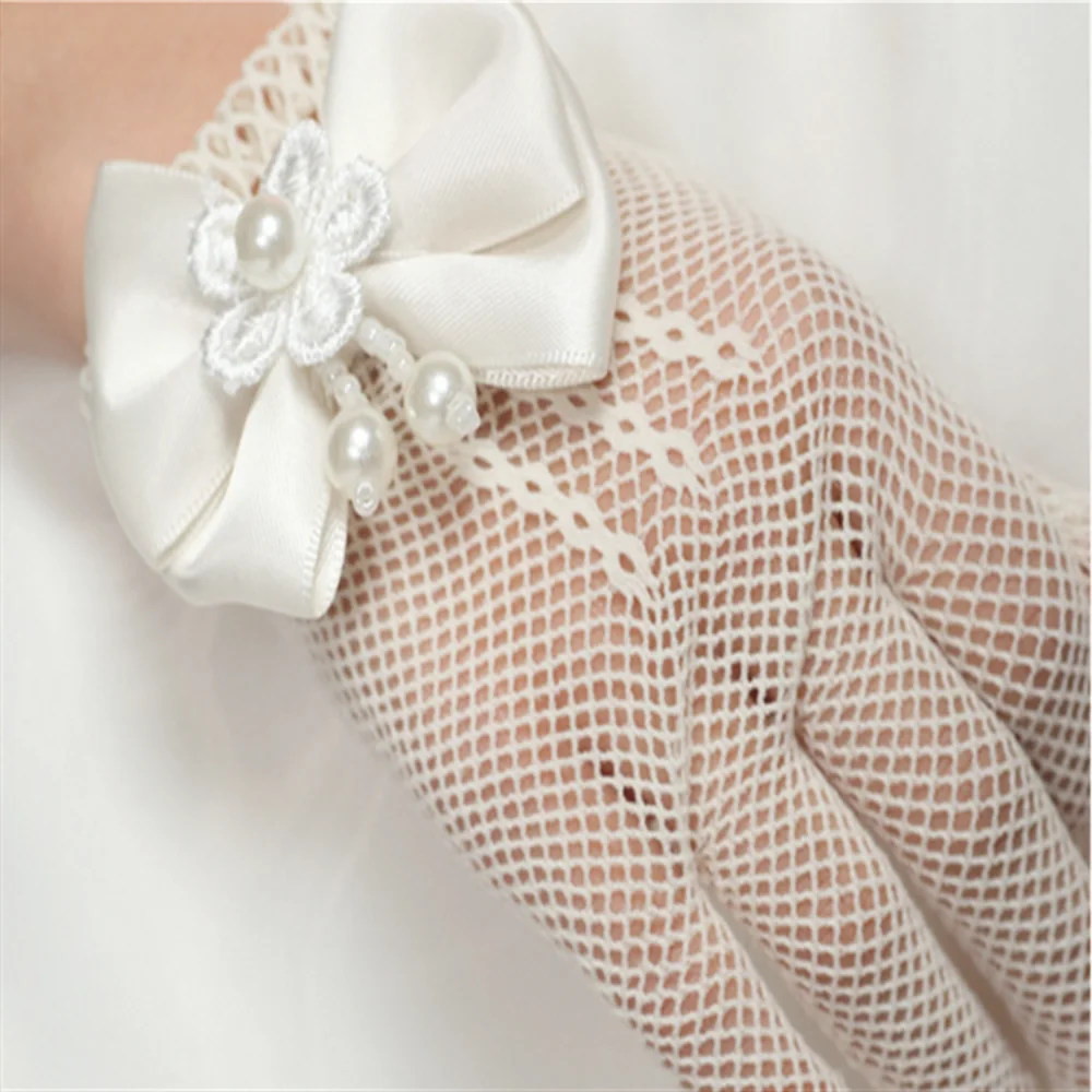 New Kids Mesh Bow Lace Pearl Fishnet Gloves Children Fashion Elegant High Elasticity Short Gloves Mittens Party Supplies