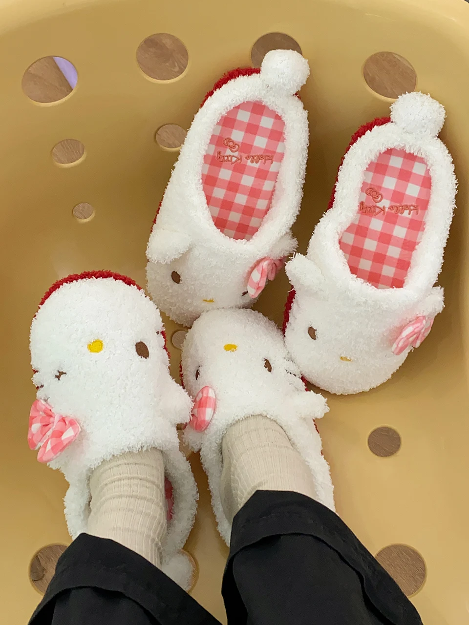 Cartoon Hello Kitty Slippers Lovely Japanese Style Indoor Shoes Sanrio Anime Girl Shoes Floor Slippers Warm Spring Autumn Flat