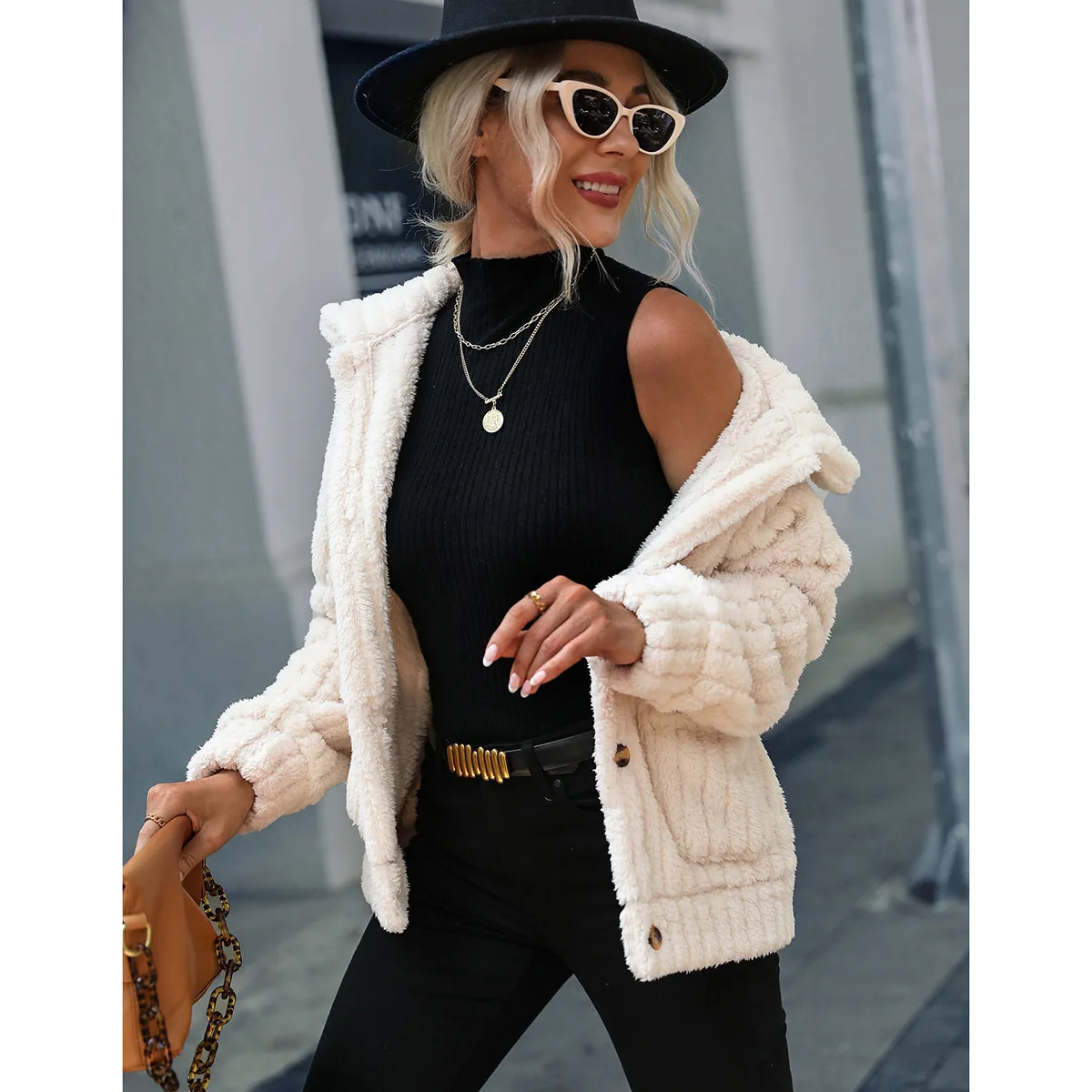

Women's Single-Breasted Lapel Long-Sleeved Velvet Jacket European And American Fashion Loose Casual Style for Autumn Winter